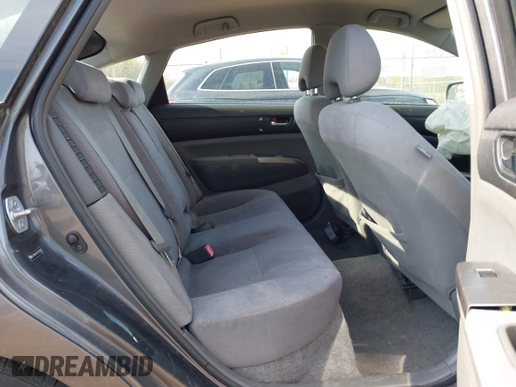 2007 Toyota Prius z VIN JTDKB20U273203420, wystawiony jako IAAI lot #42120951 z przebiegiem 261 452 mil mil oraz . Historia ofert i sprzedaży dostępna na DreamBid. Obrazek 8.