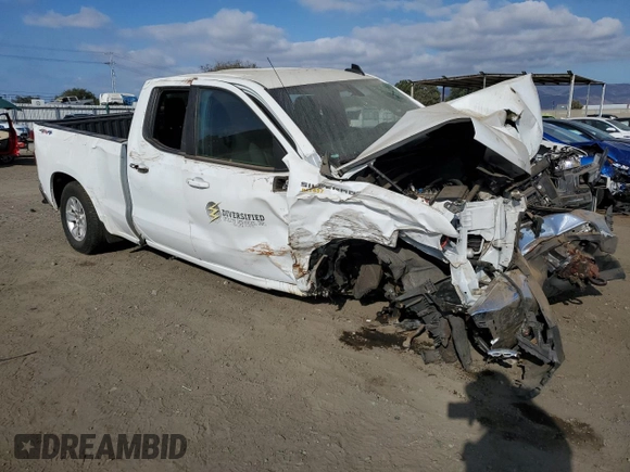 2021 Chevrolet Silverado 1500 LT with VIN 1GCRYDED9MZ114437, listed as a Copart auction lot 72253114 with Not Provided miles and Salvage Title. Bid and sale history available at DreamBid. Image 4.