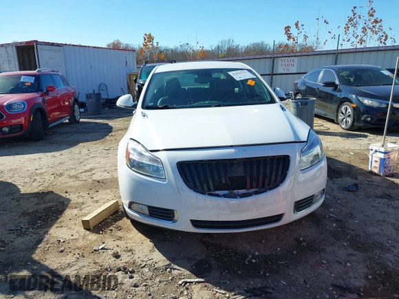 2012 Buick Regal Premium 1 z VIN 2G4GS5EKXC9110432, wystawiony jako IAAI lot #41010167 z przebiegiem 82 619 mil mil oraz . Historia ofert i sprzedaży dostępna na DreamBid. Obrazek 13.