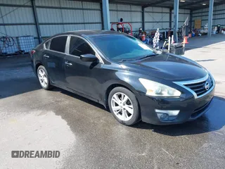 2015 Nissan Altima S with VIN 1N4AL3APXFC142202, listed as a IAAI auction lot 42107010 with 188,447 mi miles and . Bid and sale history available at DreamBid. Image 1.