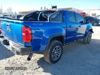 2018 Chevrolet Colorado 4WD ZR2 with VIN 1GCPTEE10J1288344, listed as a IAAI auction lot 40966394 with 118,056 mi miles. Bid and sale history available at carsss.com. Image 4.