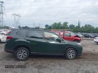 2023 Subaru Forester Premium with VIN JF2SKADC2PH502924, listed as a IAAI auction lot 42688556 with 39,306 mi miles and . Bid and sale history available at DreamBid. Image 13.