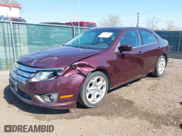 2011 Ford Fusion SE with VIN 3FAHP0HA5BR320130, listed as a IAAI auction lot 42103321 with 191,178 mi miles. Bid and sale history available at carsss.com. Image 2.