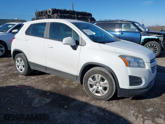 2015 Chevrolet Trax LS with VIN KL7CJKSB8FB113628, listed as a IAAI auction lot 41465345 with 89,245 mi miles. Bid and sale history available at carsss.com. Image 1.