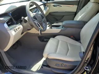 2017 Cadillac XT5 Luxury FWD with VIN 1GYKNBRS1HZ209632, listed as a Copart auction lot 54726155 with 53,924 mi miles and Clean Title. Bid and sale history available at DreamBid. Image 7.