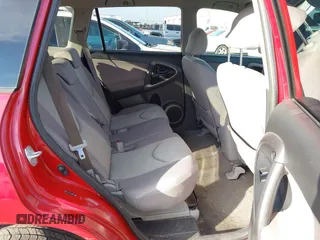 2008 Toyota RAV4 with VIN JTMZD33V686061866, listed as a IAAI auction lot 41611669 with 120,955 mi miles. Bid and sale history available at carsss.com. Image 8.