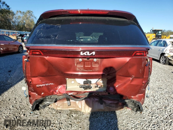 2024 Kia Carnival SX with VIN KNDNE5H3XR6338700, listed as a Copart auction lot 81567924 with 8,498 mi miles and Non Repairable. Bid and sale history available at DreamBid. Image 6.