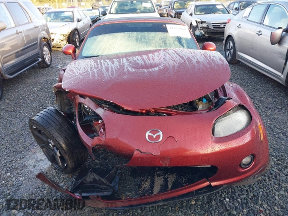 2006 Mazda MX-5 Miata Grand Touring with VIN JM1NC25F260122129, listed as a IAAI auction lot 41227010 with 170,780 mi miles and . Bid and sale history available at DreamBid. Image 13.