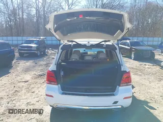2014 Mercedes-Benz GLK 250 with VIN WDCGG0EB5EG316507, listed as a IAAI auction lot 41341696 with 117,885 mi miles and . Bid and sale history available at carsss.com. Image 17.