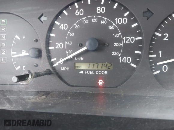 2001 Toyota Camry CE with VIN JT2BG22K110603452, listed as a IAAI auction lot 41731258 with 117,142 mi miles. Bid and sale history available at carsss.com. Image 15.