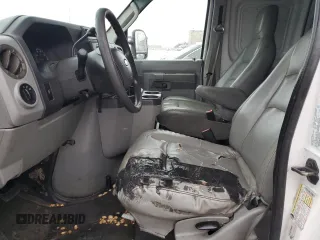 2009 Ford Econoline Cargo Commercial with VIN 1FTSS34L79DA03928, listed as a Copart auction lot 86367804 with 205,360 mi miles and Salvage Title. Bid and sale history available at carsss.com. Image 7.