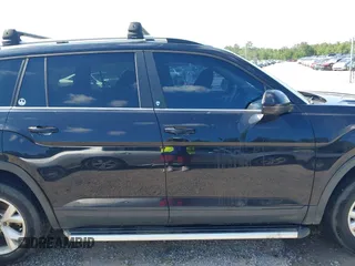 2018 Volkswagen Atlas S с VIN 1V2AP2CA7JC539522, выставлен на аукционе IAAI как лот 42646091 с пробегом 151 526 миль миль и . История ставок и продаж доступна на DreamBid. Изображение 12.