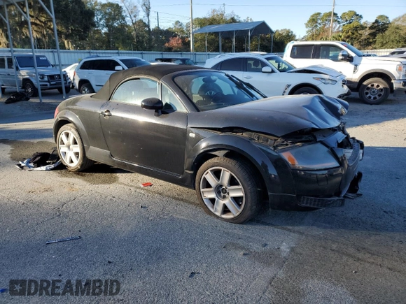 2006 Audi TT with VIN TRUTC28N261006519, listed as a Copart auction lot 83433394 with 0 mi miles and Salvage Title. Bid and sale history available at carsss.com. Image 4.