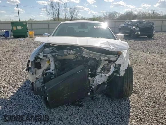2018 Chrysler 300 Limited z VIN 2C3CCAEG7JH159373, wystawiony jako Copart lot #50395285 z przebiegiem 113 309 mil mil oraz Szkoda całkowita • Salvage title. Historia ofert i sprzedaży dostępna na DreamBid. Obrazek 10.