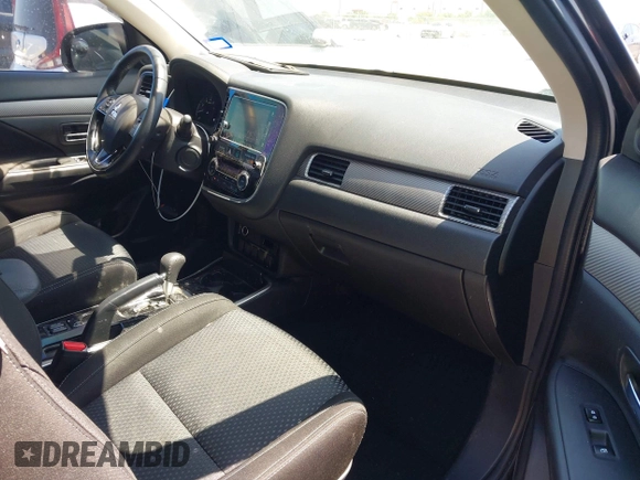 2018 Mitsubishi Outlander SE z VIN JA4AD3A32JZ067046, wystawiony jako IAAI lot #42098647 z przebiegiem 66 028 mil mil oraz . Historia ofert i sprzedaży dostępna na DreamBid. Obrazek 5.