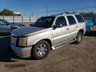 2004 Cadillac Escalade z VIN 1GYEC63T04R107597, wystawiony jako Copart lot #87259974 z przebiegiem Nie podano mil oraz Nie do naprawy. Historia ofert i sprzedaży dostępna na DreamBid. Obrazek 1.