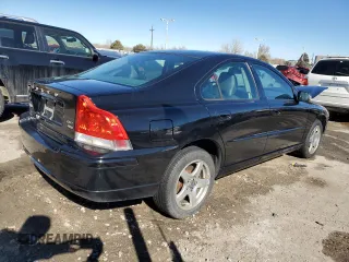 2009 Volvo S60 2.5T with VIN YV1RH592292738346, listed as a Copart auction lot 46512845 with 171,058 mi miles and Salvage Title. Bid and sale history available at carsss.com. Image 3.
