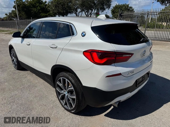 2018 BMW X2 xDrive28i with VIN WBXYJ5C38JEF74486, listed as a Copart auction lot 44263755 with 45,731 mi miles and Salvage Title. Bid and sale history available at carsss.com. Image 2.