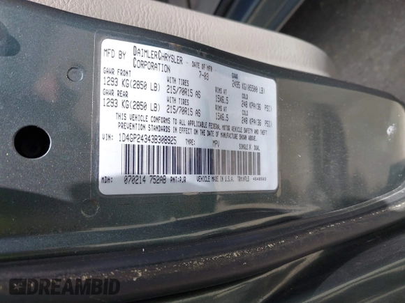 2003 Dodge Caravan SE with VIN 1D4GP24343B308925, listed as a IAAI auction lot 42204671 with 166,875 mi miles and . Bid and sale history available at carsss.com. Image 9.