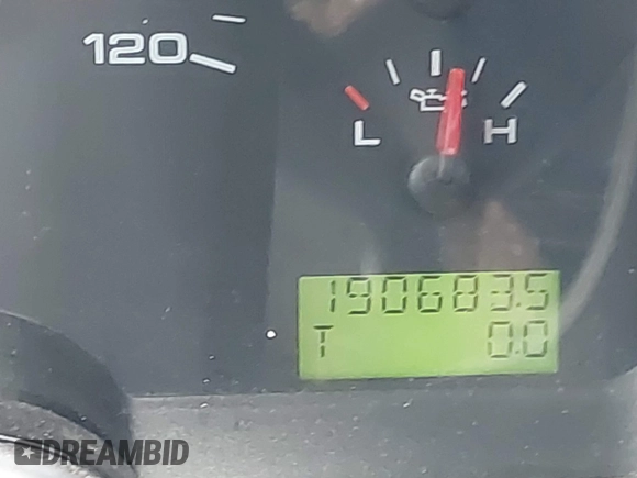 2007 Ford F-150 STX with VIN 1FTRX12W67FA76789, listed as a IAAI auction lot 41307835 with 190,683 mi miles and . Bid and sale history available at DreamBid. Image 16.