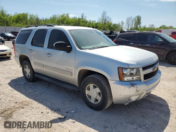 2013 Chevrolet Tahoe LT with VIN 1GNSKBE03DR128667, listed as a Copart auction lot 53108885 with 180,922 mi miles and Clean Title. Bid and sale history available at DreamBid. Image 4.