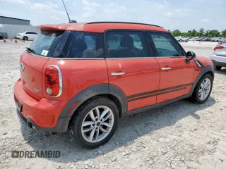 2011 MINI Countryman S with VIN WMWZC3C55BWH98129, listed as a Copart auction lot 57237285 with 137,508 mi miles and Clean title. Bid and sale history available at DreamBid. Image 3.