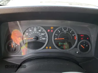 2007 Jeep Patriot Sport z VIN 1J8FT28W87D358027, wystawiony jako Copart lot #55923095 z przebiegiem 174 274 mil mil oraz Szkoda całkowita • Salvage title. Historia ofert i sprzedaży dostępna na DreamBid. Obrazek 9.
