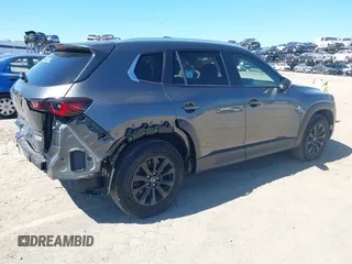 2025 Mazda CX-50 S Preferred with VIN 7MMVABBM7SN320727, listed as a IAAI auction lot 42038817 with 2,146 mi miles and . Bid and sale history available at carsss.com. Image 4.