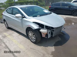 2015 Hyundai Elantra SE с VIN 5NPDH4AE8FH643672, выставлен на аукционе IAAI как лот 42213442 с пробегом 29 709 миль миль и . История ставок и продаж доступна на DreamBid. Изображение 1.