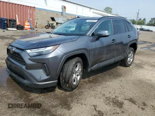 2024 Toyota RAV4 XLE with VIN 2T3P1RFV4RC451736, listed as a Copart auction lot 59940025 with 4,359 mi miles and Salvage title. Bid and sale history available at DreamBid. Image 1.