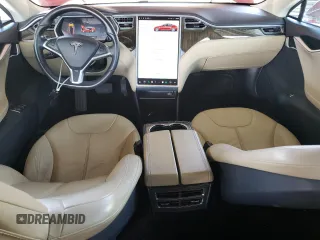 2013 Tesla Model S with VIN 5YJSA1DN9DFP09597, listed as a Copart auction lot 60174125 with 138,668 mi miles and Clean title. Bid and sale history available at DreamBid. Image 8.