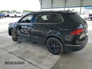 2024 Volkswagen Tiguan SE z VIN 3VV3B7AX5RM124854, wystawiony jako Copart lot #63654575 z przebiegiem 28 495 mil mil oraz Czysty tytuł • Clean title. Historia ofert i sprzedaży dostępna na DreamBid. Obrazek 2.