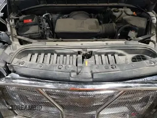 2019 Chevrolet Silverado 1500 LTZ z VIN 1GCRYGED0KZ272972, wystawiony jako Copart lot #56791065 z przebiegiem 147 300 mil mil oraz Czysty tytuł • Clean title. Historia ofert i sprzedaży dostępna na DreamBid. Obrazek 13.