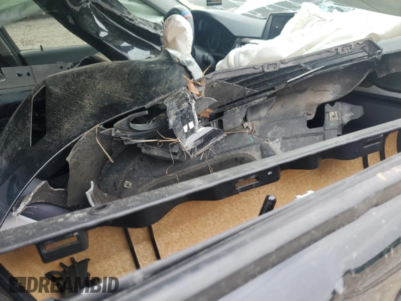 2015 BMW 3 Series 328i xDrive with VIN WBA3B3G52FNR87932, listed as a Copart auction lot 44368485 with Not provided miles and Salvage title. Bid and sale history available at DreamBid. Image 8.