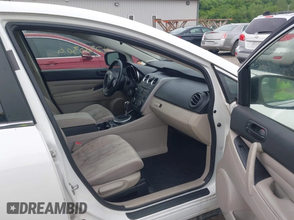 2012 Mazda CX-7 i Sport z VIN JM3ER2B53C0415535, wystawiony jako IAAI lot #42310300 z przebiegiem 258 479 mil mil oraz . Historia ofert i sprzedaży dostępna na DreamBid. Obrazek 5.