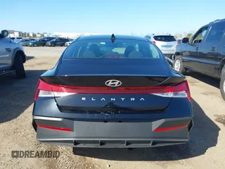 2024 Hyundai Elantra SE with VIN KMHLL4DG5RU842031, listed as a IAAI auction lot 41814198 with 6,038 mi miles and . Bid and sale history available at DreamBid. Image 17.