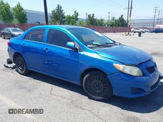 2010 Toyota Corolla z VIN 1NXBU4EEXAZ207235, wystawiony jako IAAI lot #42517207 z przebiegiem 260 640 mil mil oraz . Historia ofert i sprzedaży dostępna na DreamBid. Obrazek 1.