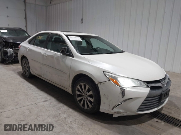2016 Toyota Camry XSE with VIN 4T1BK1FK0GU570869, listed as a IAAI auction lot 41316617 with 71,425 mi miles. Bid and sale history available at carsss.com. Image 6.