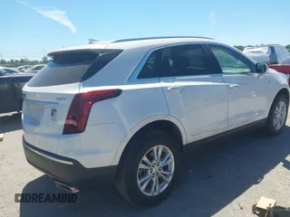 2021 Cadillac XT5 FWD Luxury with VIN 1GYKNAR48MZ149757, listed as a IAAI auction lot 41851510 with 37,607 mi miles. Bid and sale history available at carsss.com. Image 4.