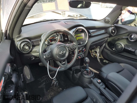 2018 MINI Hardtop Cooper S with VIN WMWXP7C55J2A48111, listed as a Copart auction lot 43136645 with 33,675 mi miles and Salvage Title. Bid and sale history available at DreamBid. Image 8.