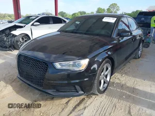 2015 Audi A3 Premium z VIN WAUACGFF1F1140560, wystawiony jako IAAI lot #42151740 z przebiegiem 118 664 mil mil oraz . Historia ofert i sprzedaży dostępna na DreamBid. Obrazek 17.