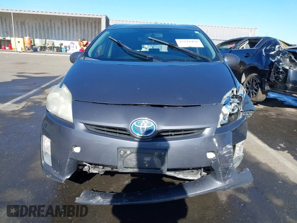 2011 Toyota Prius I z VIN JTDKN3DU5B1458400, wystawiony jako IAAI lot #42244466 z przebiegiem Nie podano mil oraz . Historia ofert i sprzedaży dostępna na DreamBid. Obrazek 13.