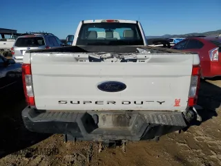 2019 Ford Super Duty F-250 SRW XL with VIN 1FTBF2A65KED83977, listed as a Copart auction lot 41537465 with 97,457 mi miles and Salvage Title. Bid and sale history available at carsss.com. Image 6.