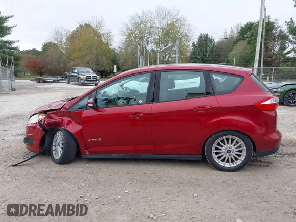 2013 Ford C-Max SE z VIN 1FADP5AU9DL542445, wystawiony jako IAAI lot #40773063 z przebiegiem 102 429 mil mil oraz . Historia ofert i sprzedaży dostępna na DreamBid. Obrazek 14.