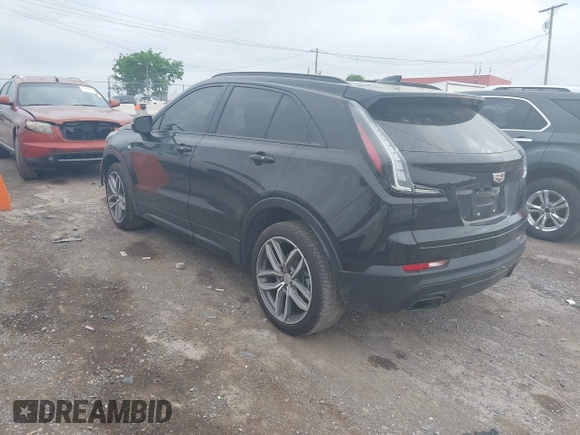2019 Cadillac XT4 FWD Sport with VIN 1GYFZER48KF102076, listed as a IAAI auction lot 42125214 with 45,315 mi miles and . Bid and sale history available at carsss.com. Image 3.