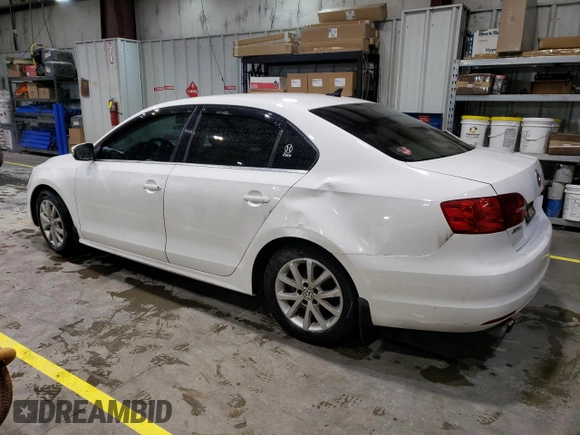 2013 Volkswagen Jetta SE with VIN 3VWDX7AJ3DM443160, listed as a Copart auction lot 55247845 with 334,107 mi miles and Salvage title. Bid and sale history available at DreamBid. Image 2.