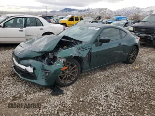 2020 Toyota 86 GT with VIN JF1ZNAE11L8750678, listed as a Copart auction lot 85152964 with 0 mi miles and Salvage Title. Bid and sale history available at carsss.com. Image 1.