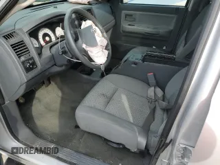 2007 Dodge Dakota ST z VIN 1D7HW28PX7S265270, wystawiony jako Copart lot #78265494 z przebiegiem 154 418 mil mil oraz Szkoda całkowita • Salvage title. Historia ofert i sprzedaży dostępna na DreamBid. Obrazek 7.