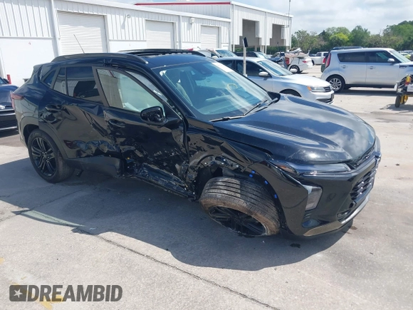 2025 Chevrolet Trax ACTIV with VIN KL77LKEP2SC118878, listed as a IAAI auction lot 41914328 with 1,003 mi miles. Bid and sale history available at carsss.com. Image 1.