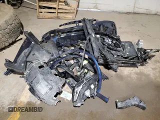 2024 BMW X4 M40i with VIN 5UX43DT04R9U24736, listed as a Copart auction lot 48940615 with 23,363 mi miles and Salvage Title. Bid and sale history available at carsss.com. Image 13.